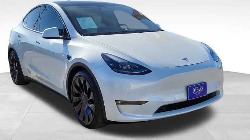 TESLA MODEL Y 2021 5YJYGDEFXMF269097 image